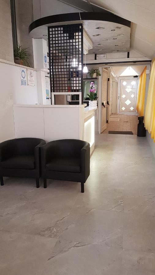 Albergo Paris سوتّومارينا المظهر الخارجي الصورة