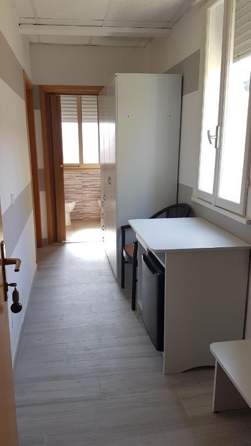 Albergo Paris سوتّومارينا المظهر الخارجي الصورة