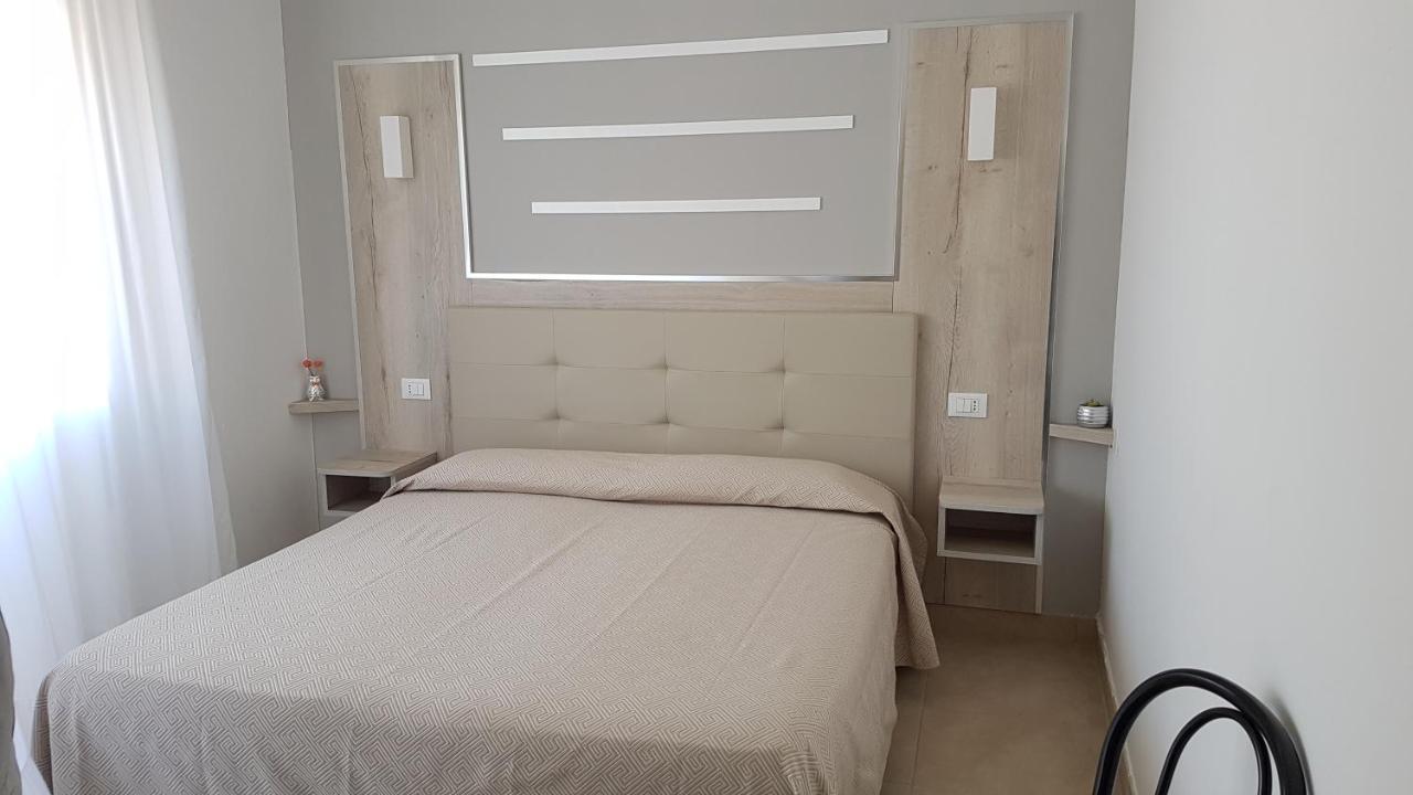 Albergo Paris سوتّومارينا المظهر الخارجي الصورة
